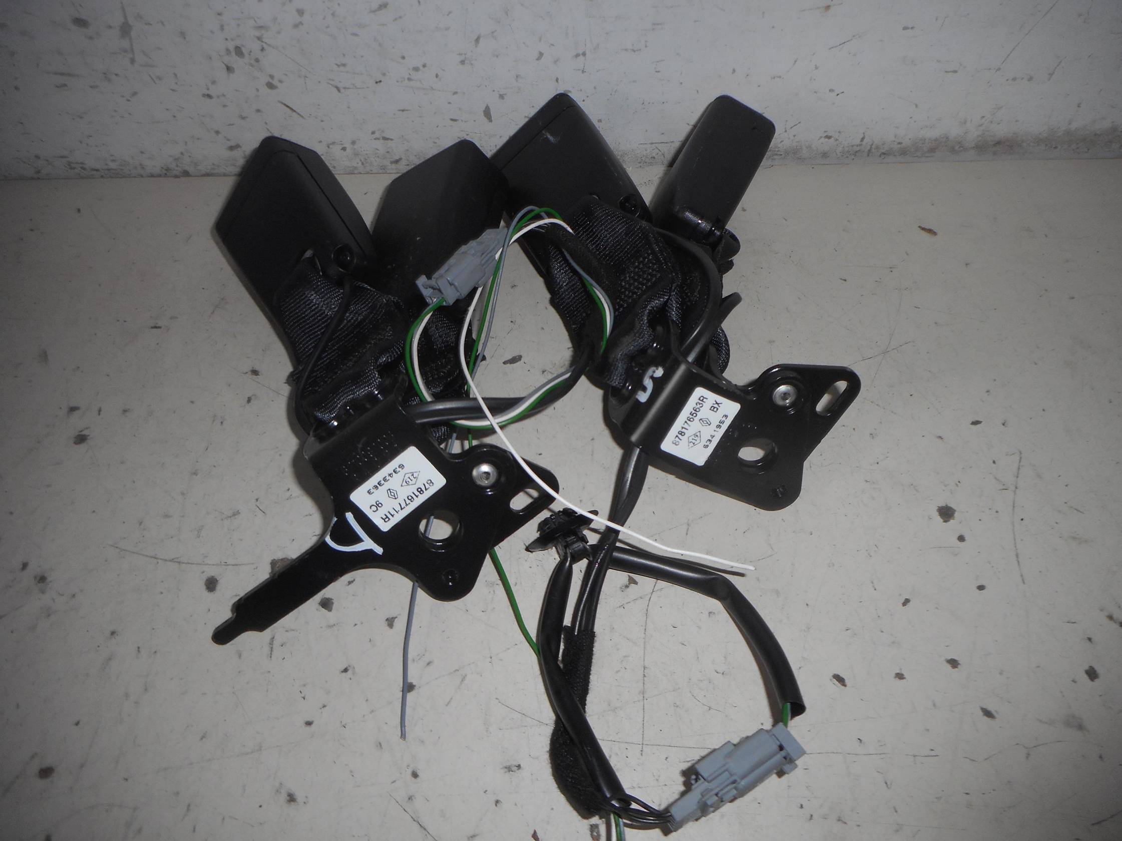 Aggancio cintura di sicurezza post. dx.